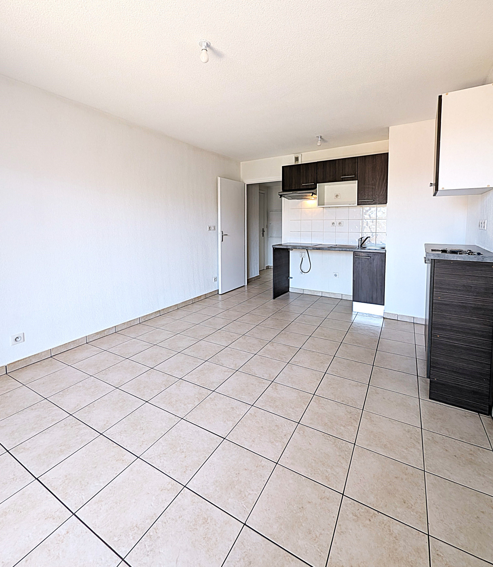 Image_, Duplex, Nice, ref :643