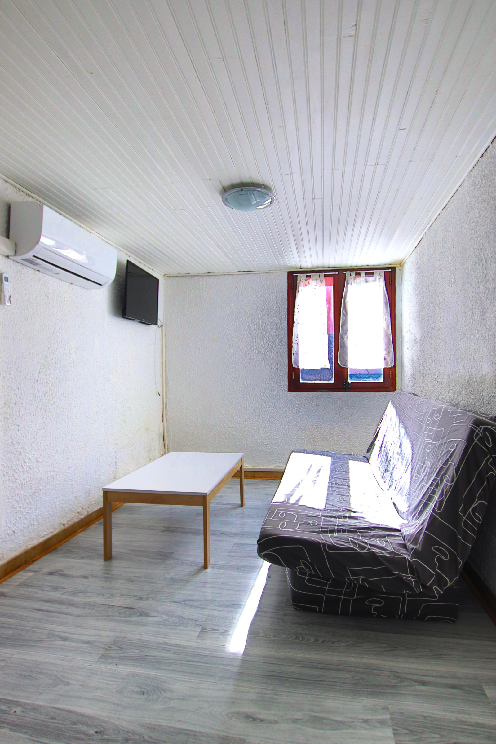 Image_, Studio, Nice, ref :L364